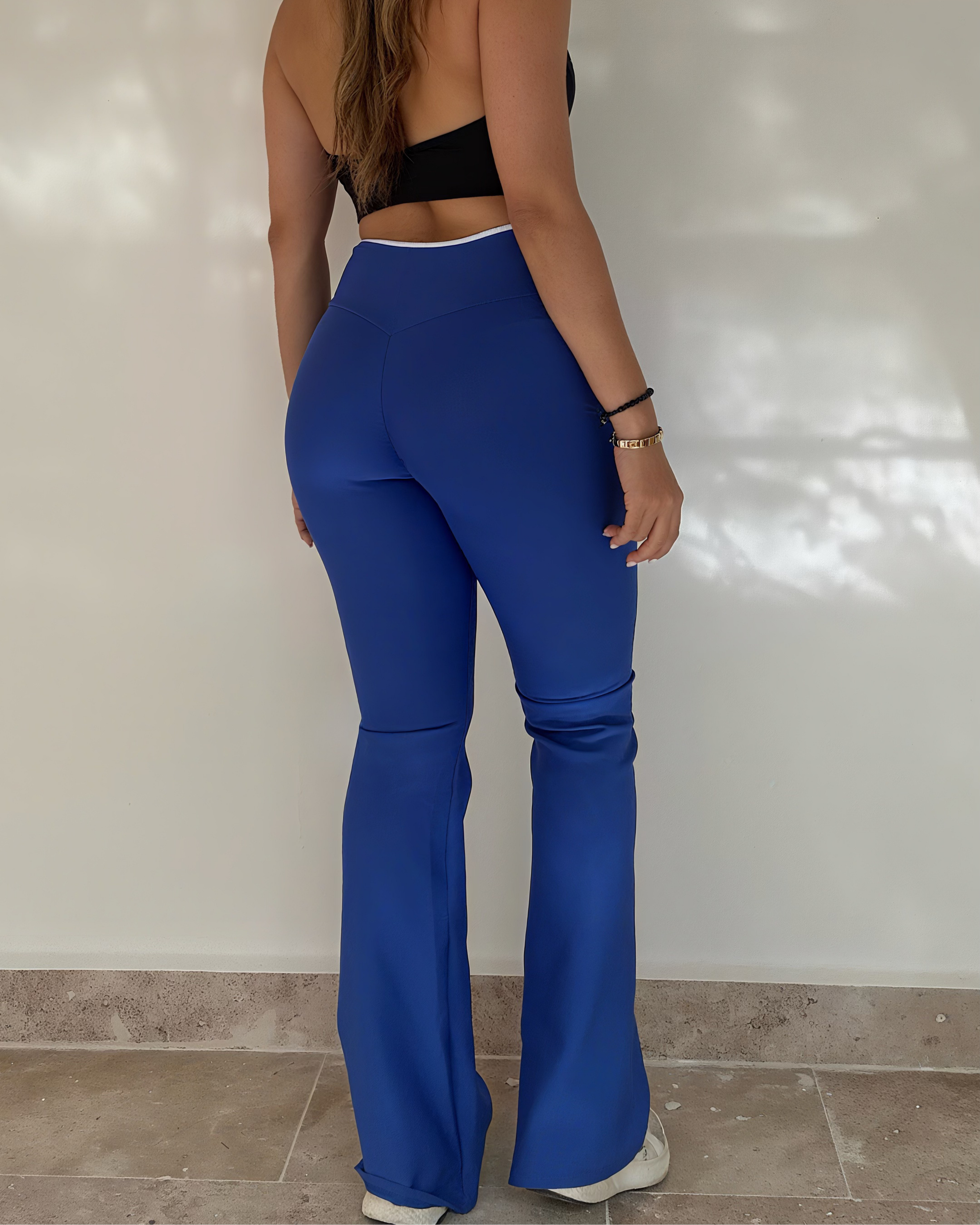 Blue Aria Flare
