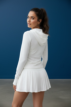 Court Pleats Set White