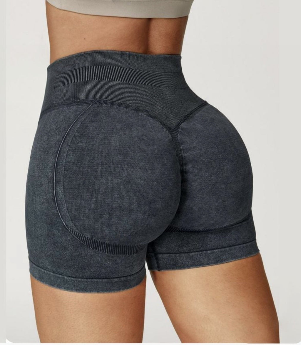 Short wrinkled Dark VK